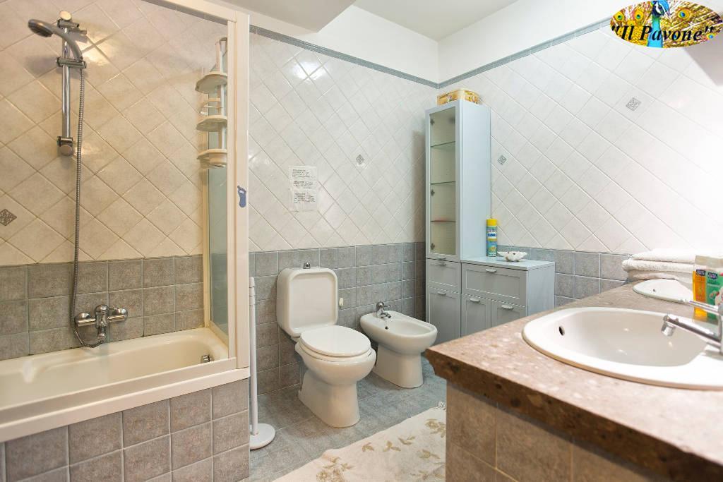 B&B Il Pavone Сассари Экстерьер фото